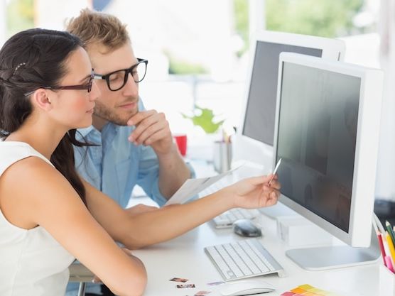 Jak wybrać najlepsze oprogramowanie dla małej firmy? Kompleksowy przewodnik